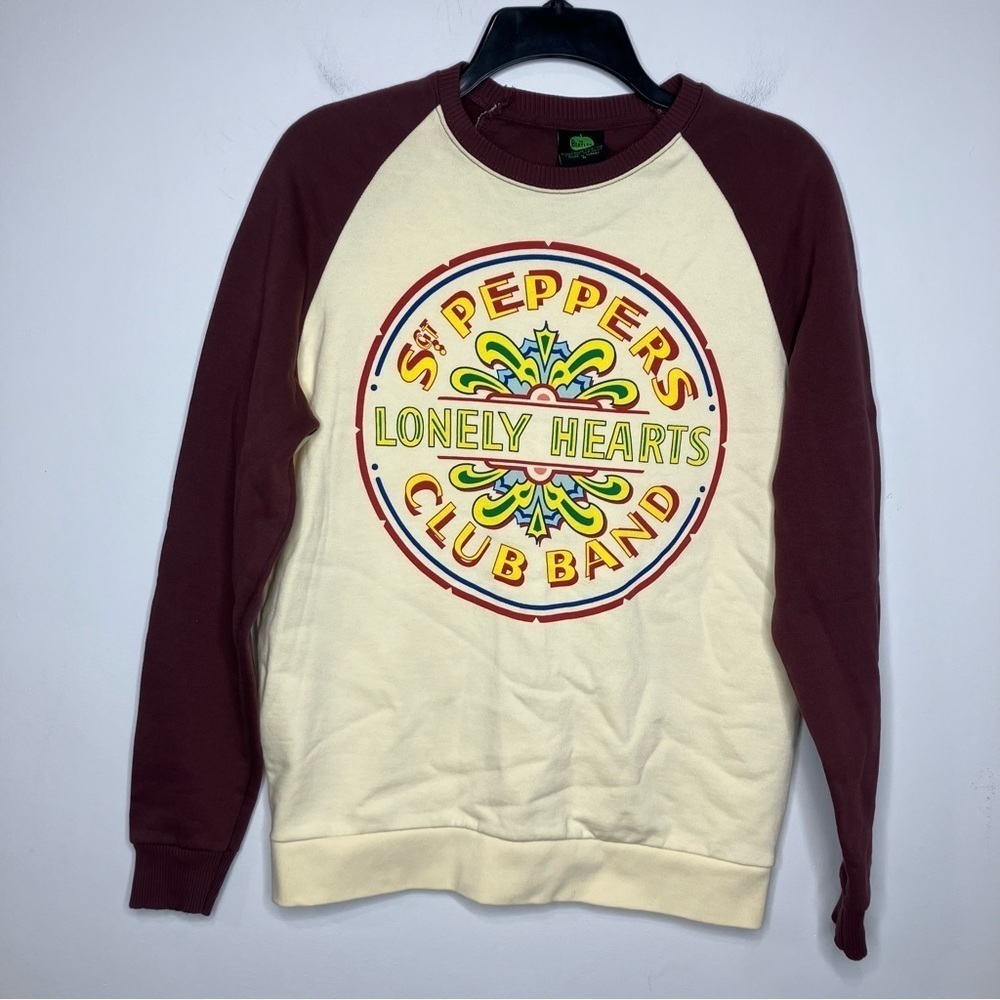 The Beatles Sgt. pepper club band lonely heart raglan sweatshirt size medium